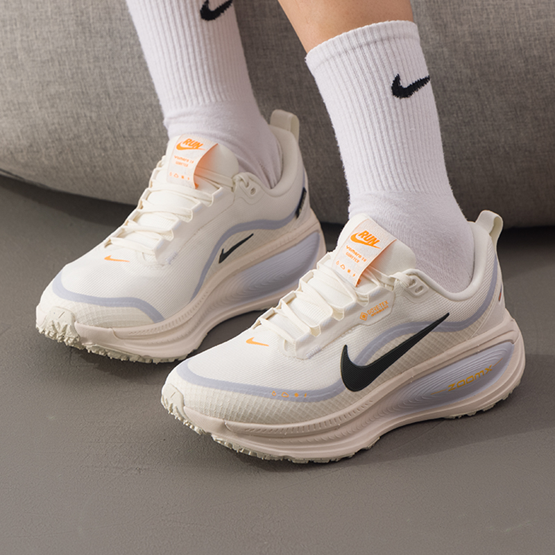 Tênis Nike Feminino Original L - Lightweight Road Running Shoes avaliação e preço